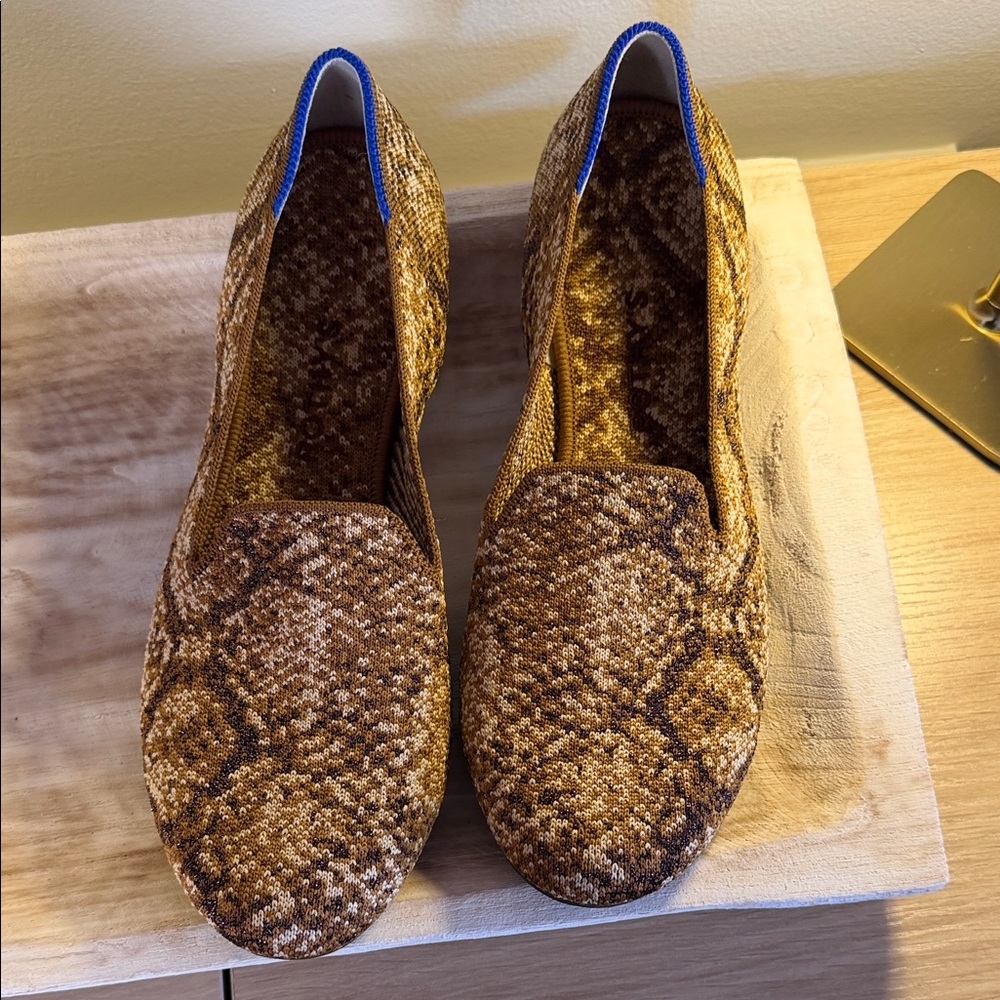 NEW Rothy's Bronze Metallic Python Women's Loafers Size 9 (Retired Color)
